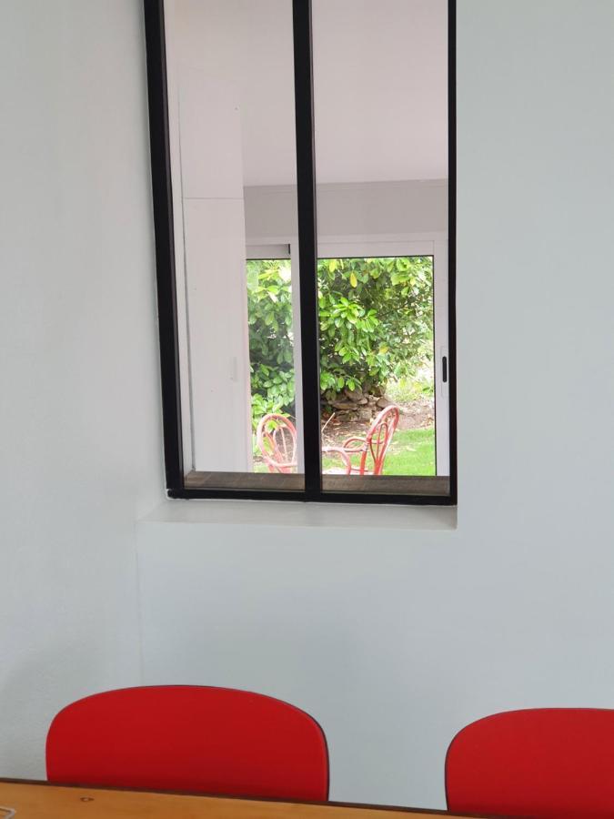 Gite De La Maison Du L.A.C Simard Εξωτερικό φωτογραφία