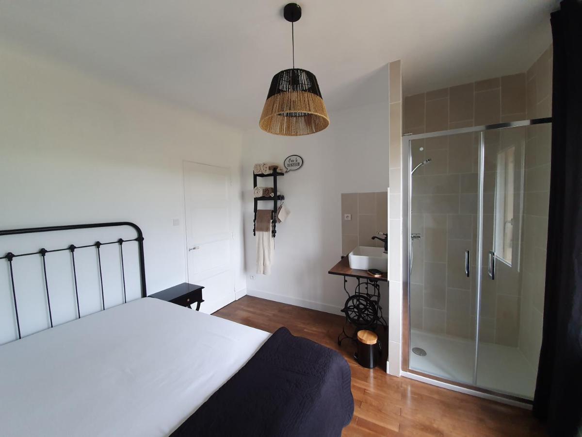 Gite De La Maison Du L.A.C Simard Εξωτερικό φωτογραφία