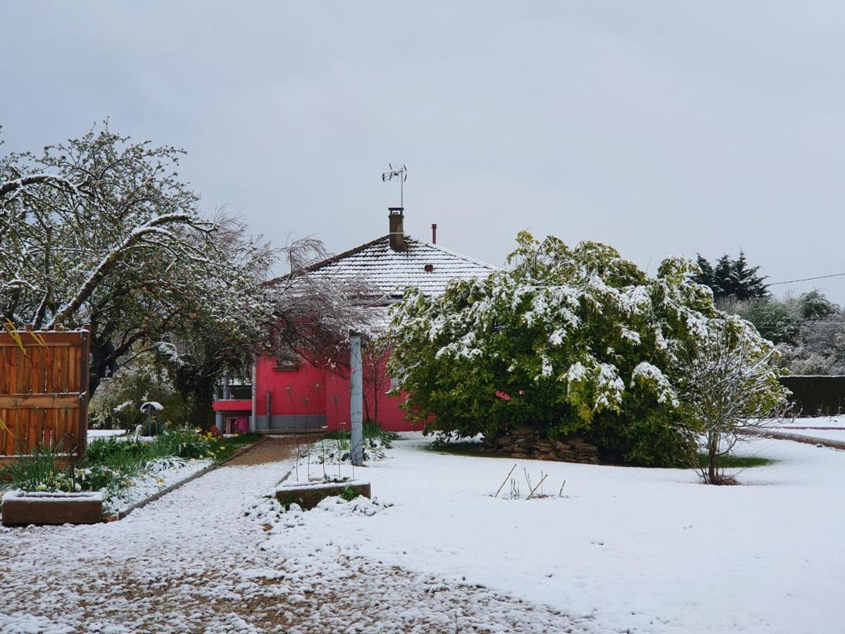 Gite De La Maison Du L.A.C Simard Εξωτερικό φωτογραφία